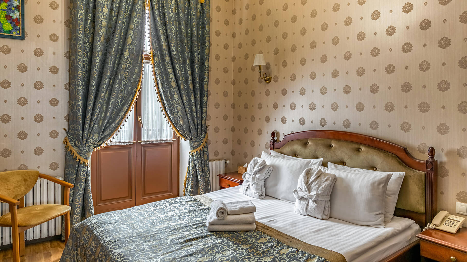 Feder Boutique Hotel - забронювати номер в готелі Львів
